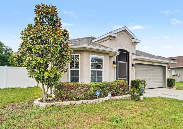 Photo 3 of Single family home for sale at 16324 Vine Cliff Ave, Hudson, FL 34667 | MLS# O6419174 | Listing updated on 2026-09-26
