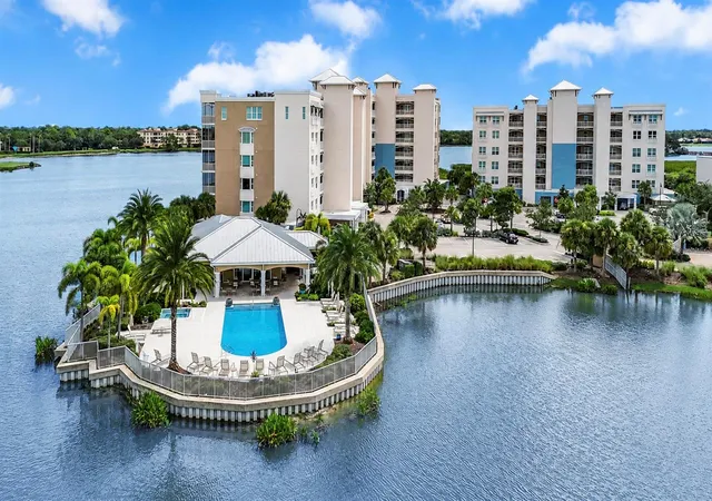 2nd image of 10530 Boardwalk Loop #304, Bradenton, FL 34202 | MLS# A4697857