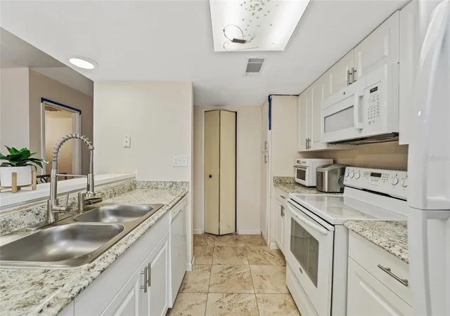 Homes for sale in Orlando, FL | 2021 Ludlow Ln #3404, Orlando, FL 32839 | MLS# O6419193