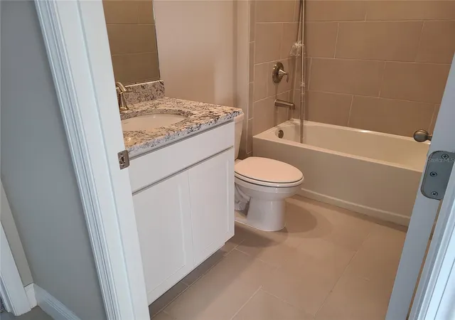 4th image of 17758 Cantarina Cvs, Bradenton, FL 34211 | MLS# A4697858
