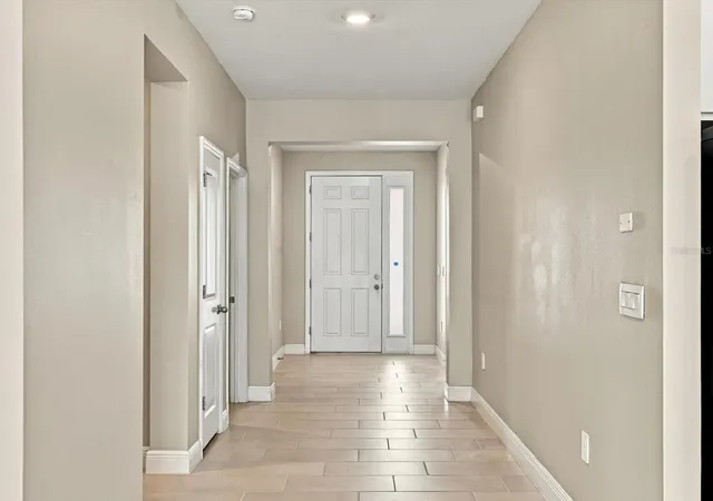 Photo 4 of Single family home for sale at 17758 Cantarina Cvs, Bradenton, FL 34211 | MLS# A4697858 | Listing updated on 2026-10-10