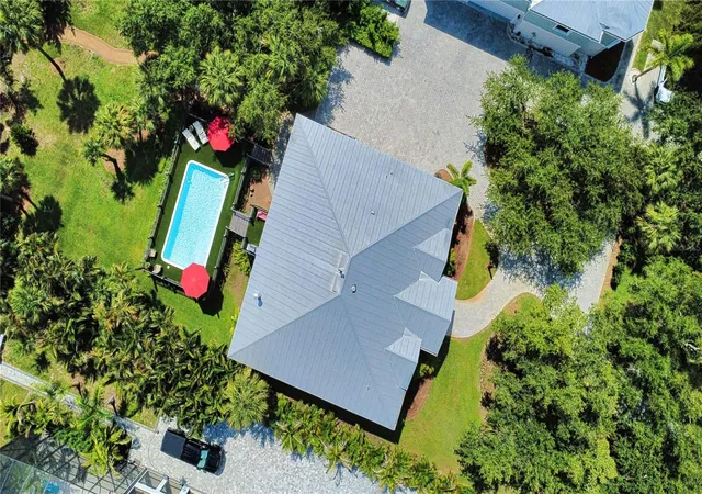 3rd image of 10110 Creekside Dr, Placida, FL 33946 | MLS# S5152367