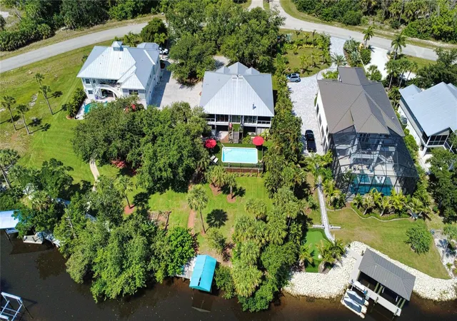 100th image of 10110 Creekside Dr, Placida, FL 33946 | MLS# S5152367