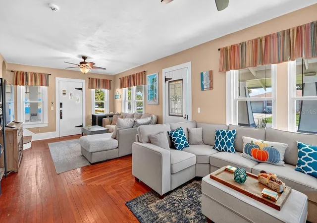 Photo 3 of Single family home for sale at 330 Hartford Ave, Daytona Beach, FL 32118 | MLS# FC319462 | Listing updated on 2026-09-03