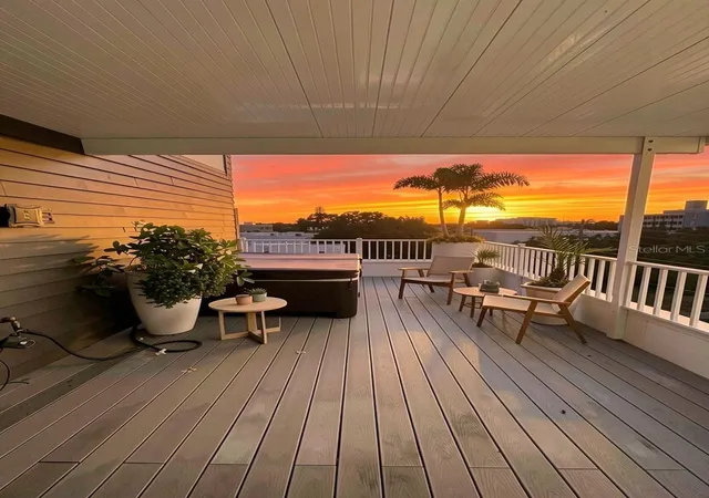 Photo 1 of Townhouse for sale at 343 8th Street N, Saint Petersburg, FL 33701 | MLS# O6419210 | Listing updated on 2026-09-14