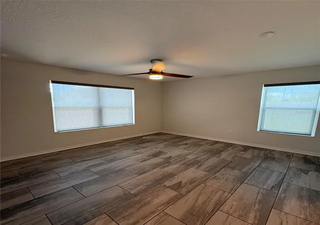 Photo 3 of Townhouse for sale at 343 8th Street N, Saint Petersburg, FL 33701 | MLS# O6419210 | Listing updated on 2026-09-14