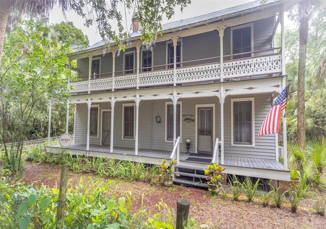 Photo 1 of Single family home for sale at 200 Park St, Melrose, FL 32666 | MLS# GC541398 | Listing updated on 2026-06-26
