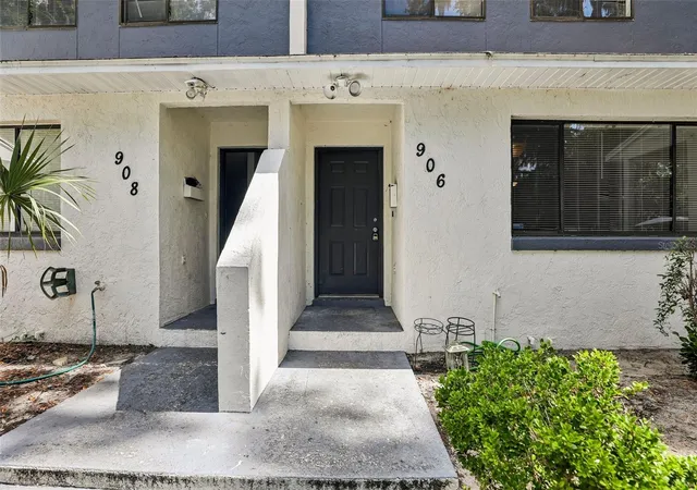 2nd image of 904 Sumter St, Leesburg, FL 34748 | MLS# O6419240