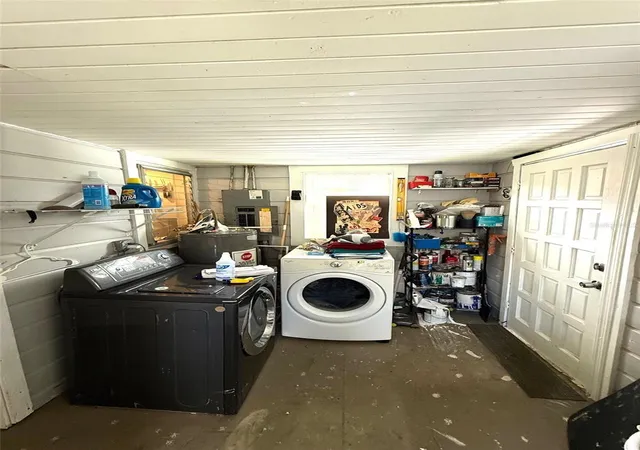 3rd image of 1222 Golconda Rd, Lakeland, FL 33801 | MLS# TB8522265
