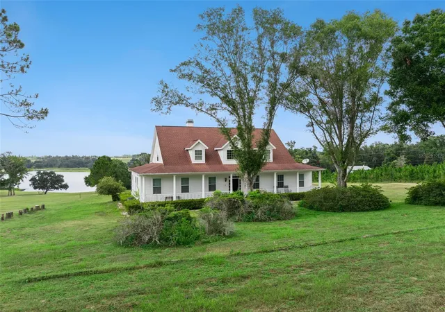 Photo 3 of Single family home for sale at 25895 Tilly Hawk Ln, Brooksville, FL 34602 | MLS# O6419244 | Listing updated on 2026-08-26
