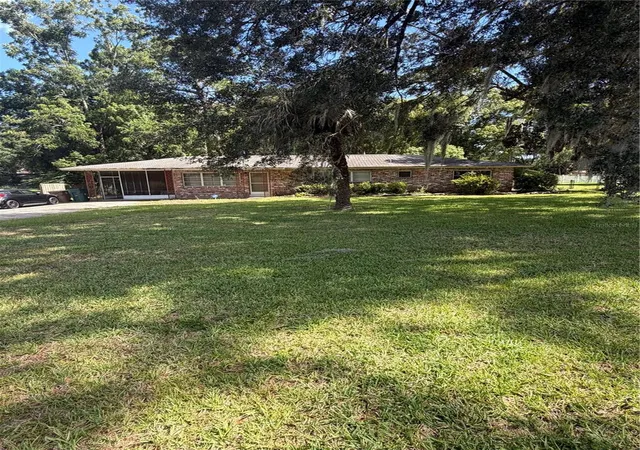 Photo 1 of Sale Pending at 4506 Ne 11th Street, Ocala, FL 34470 | MLS# OM727222 | Listing updated on 2026-08-07