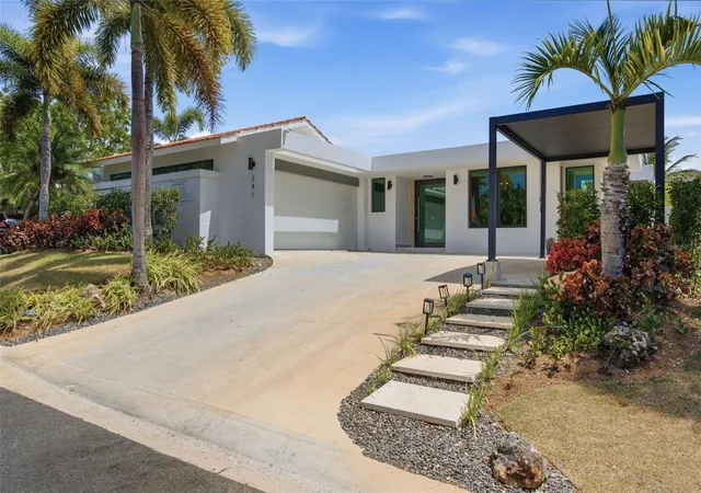Photo 2 of Single family home for sale at 241 Camino Del Jaguey, Dorado, PR 00646 | MLS# PR9122269 | Listing updated on 2026-09-14