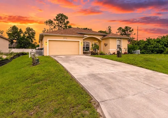 Photo 1 of Single family home for sale at 2260 Zuyder Ter, North Port, FL 34286 | MLS# A4697885 | Listing updated on 2026-10-20