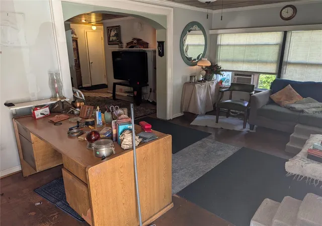3rd image of 4079 Lake Marianna Dr, Winter Haven, FL 33881 | MLS# P4939129