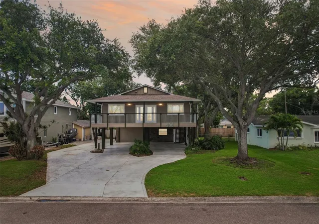 1st image of 300 90th Avenue Ne, Saint Petersburg, FL 33702 | MLS# TB8522305