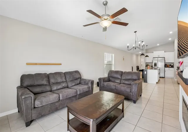 5th image of 9415 Lemon Drop Loop, Sun City Center, FL 33573 | MLS# TB8522321