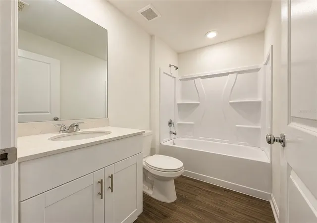 Photo 3 of Sale Pending at 8445 SW 41st Circle, Ocala, FL 34476 | MLS# O6419273 | Listing updated on 2026-08-27