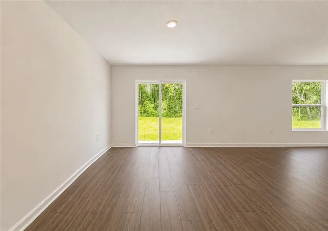 Photo 4 of Sale Pending at 8445 SW 41st Circle, Ocala, FL 34476 | MLS# O6419273 | Listing updated on 2026-08-27