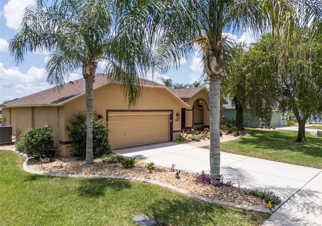 3rd image of 1887 Creekwater Blvd, Port Orange, FL 32128 | MLS# V4949815