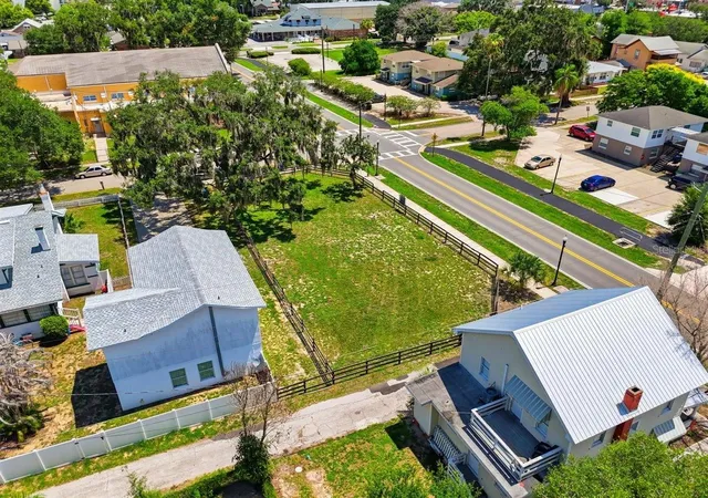 Photo 2 of Land for sale at 702 Ave A, Winter Haven, FL 33880 | MLS# L4962996 | Listing updated on 2026-06-24