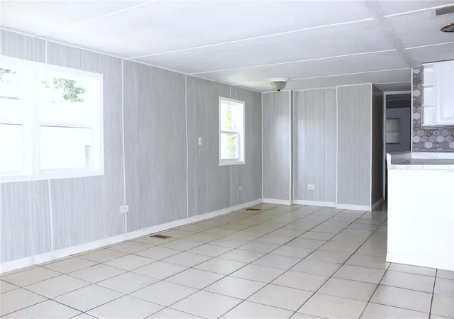 Homes for sale in Holiday, FL | 1845 Dixie Ln, Holiday, FL 34690 | MLS# TB8522338