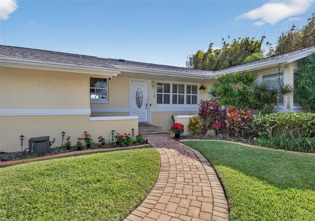 Homes for sale in South Daytona, FL | 130 Reef Rd, South Daytona, FL 32119 | MLS# V4949816