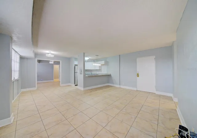 5th image of 3315 58Th Ave S, St. Petersburg, FL 33712