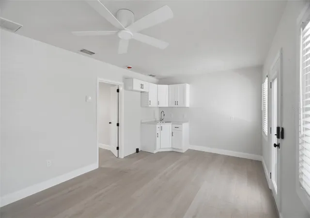 5th image of 3101 Bch Blvd S, GULFPORT, FL 33707