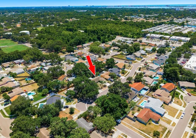 3rd image of 1635 Brandywine Wy, Dunedin, FL 34698 | MLS# TB8522349