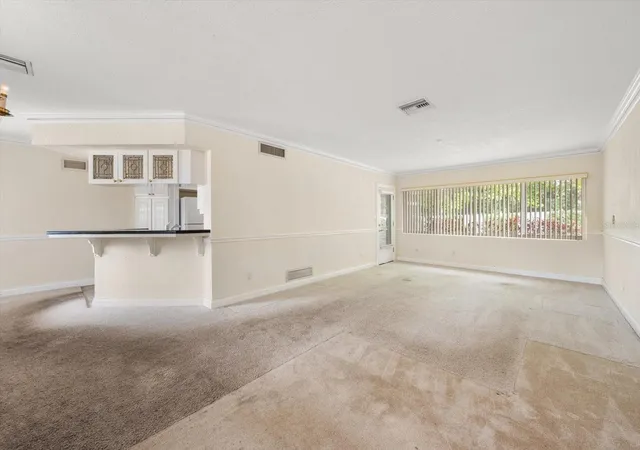 4th image of 230 Garden Cir, Belleair, FL 33756 | MLS# TB8522357