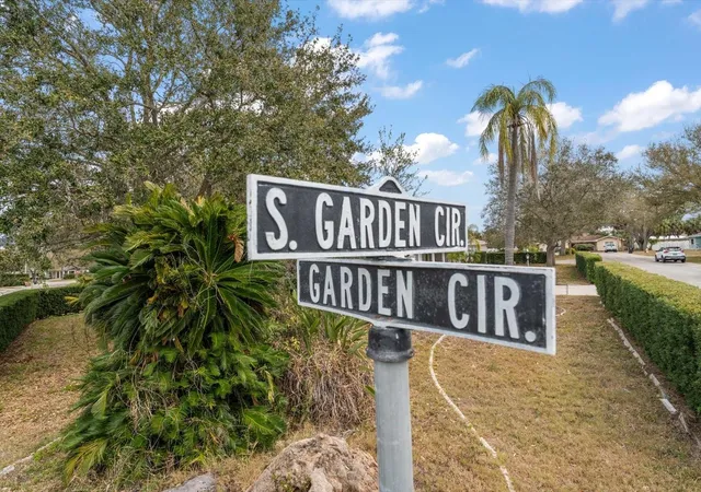 48th image of 230 Garden Cir, Belleair, FL 33756 | MLS# TB8522357