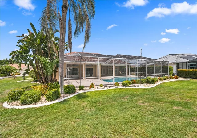 5th image of 2116 Platinum Dr, Sun City Center, FL 33573 | MLS# TB8522363