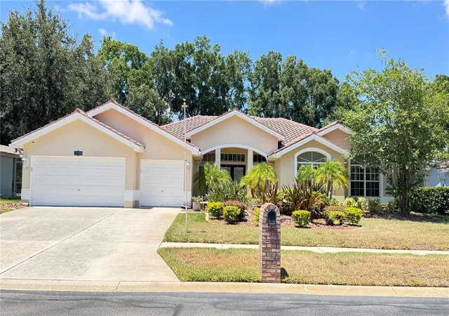 2nd image of 1230 Berkshire Ln, Tarpon Springs, FL 34688 | MLS# O6419298