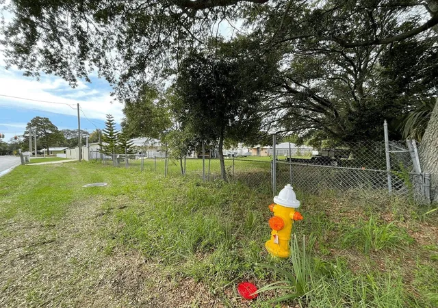 25th image of 1769 Overbrook Ave, Clearwater, FL 33755 | MLS# TB8522371