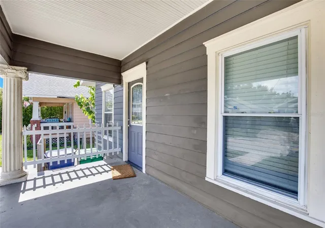 Photo 2 of Single family home for sale at 212 W Genesee St, Tampa, FL 33603 | MLS# TB8522379 | Listing updated on 2026-09-12