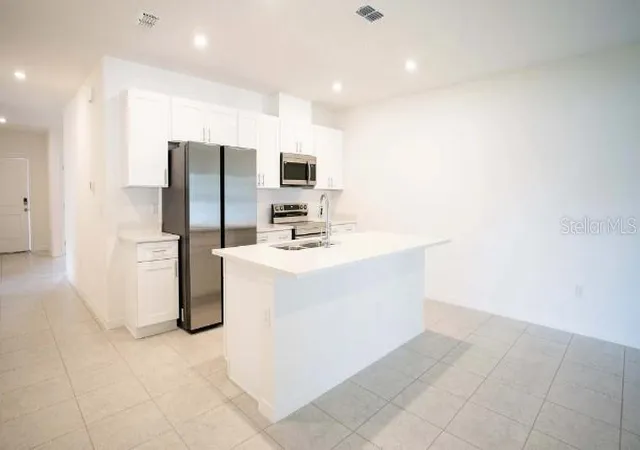 5th image of 862 Sw 80Th Wy, Gainesville, FL 32607 | MLS# O6419304