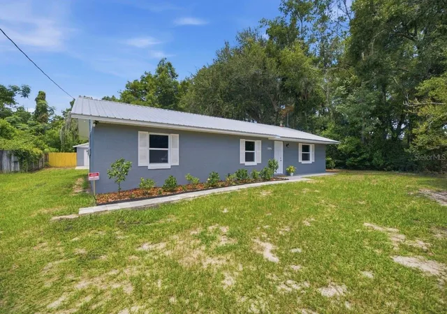 32nd image of 12106 Se 74th Ter, Belleview, FL 34420 | MLS# OM727235