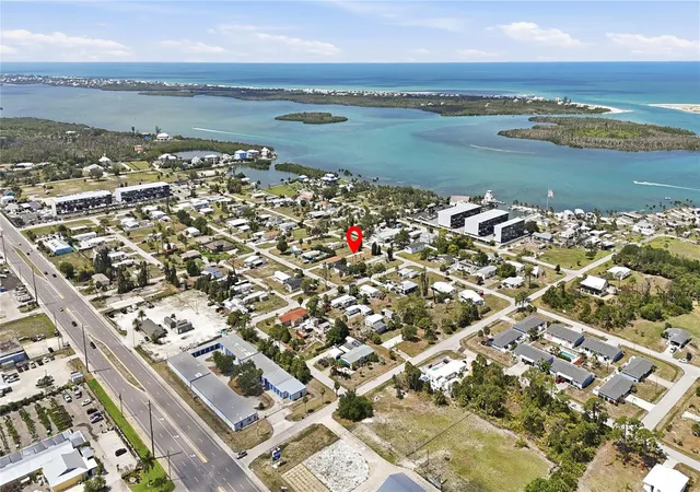 2nd image of 3161 Bourbon St, Englewood, FL 34224 | MLS# D6147878