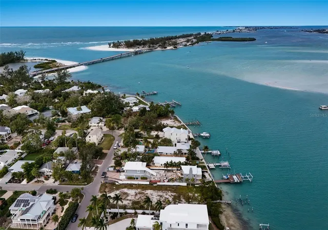 4th image of 7094 Longboat Dr E, Longboat Key, FL 34228 | MLS# A4697907
