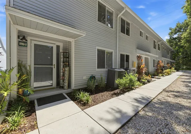 Homes for sale in Dunedin, FL | 500 New York Ave #7, Dunedin, FL 34698 | MLS# TB8522399