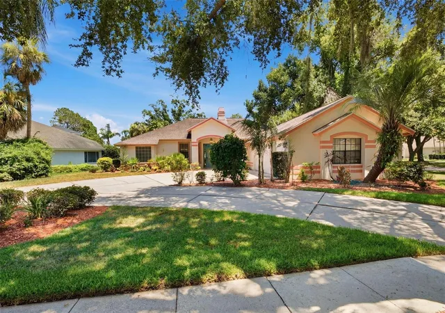 Homes for sale in Lutz, FL | 16501 Blenheim Dr, Lutz, FL 33549 | MLS# TB8522418