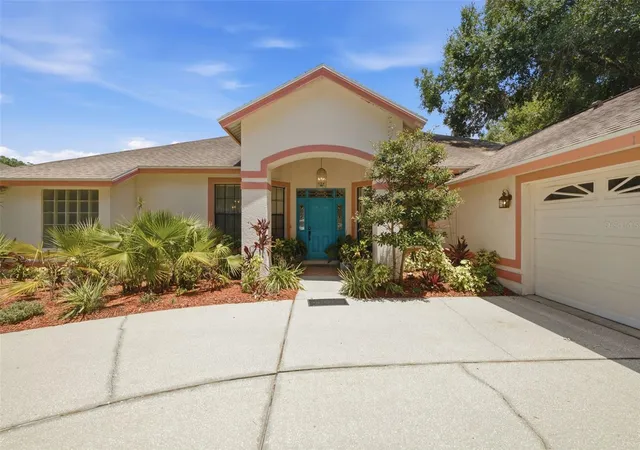 Homes for sale in Lutz, FL | 16501 Blenheim Dr, Lutz, FL 33549 | MLS# TB8522418