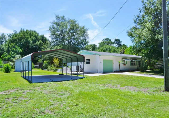 2nd image of 405 S Camellia Ave, Crystal River, FL 34429 | MLS# OM727239