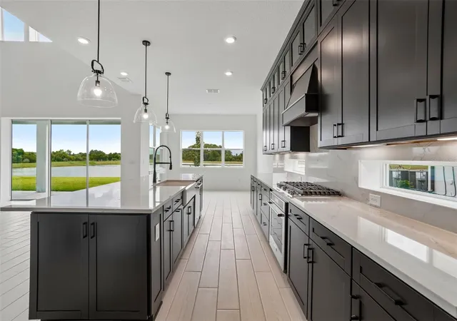 5th image of 6719 Asbury Barnes Ln, Wesley Chapel, FL 33545 | MLS# TB8522429