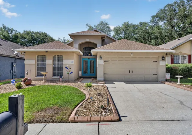 Homes for sale in Oviedo, FL | 160 Easton Cir, Oviedo, FL 32765 | MLS# O6419333