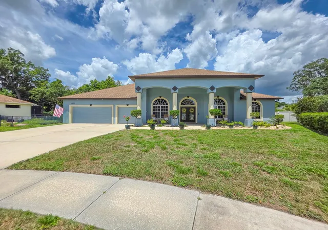 3rd image of 6053 Sabal Creek Blvd, Port Orange, FL 32128 | MLS# O6419336