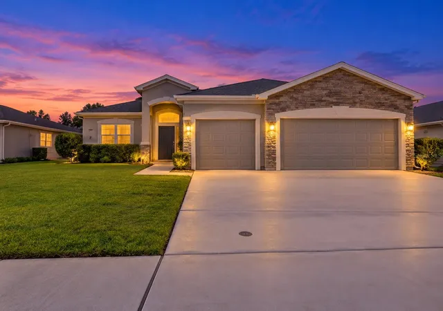 Photo 1 of Single family home for sale at 4539 Calumet Dr, Saint Cloud, FL 34772 | MLS# O6419350 | Listing updated on 2026-10-07