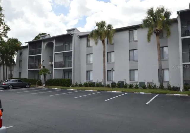 Homes for sale in Sanford, FL | 1612 S Pine Ridge Cir #1612, Sanford, FL 32773 | MLS# O6419356
