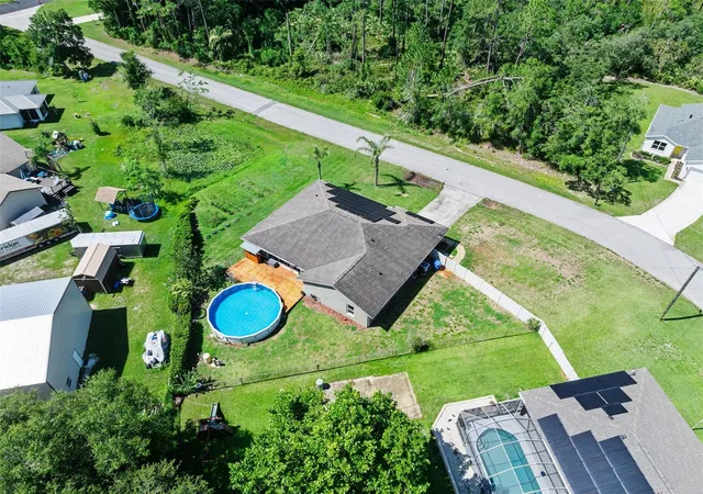Photo 4 of Single family home for sale at 1355 1st Avenue, Deland, FL 32724 | MLS# V4949820 | Listing updated on 2026-08-08