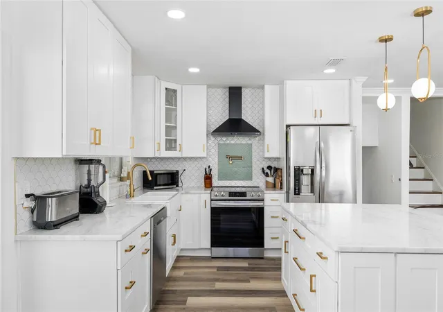 5th image of 10716 Donbrese Ave, Tampa, FL 33615 | MLS# TB8522470